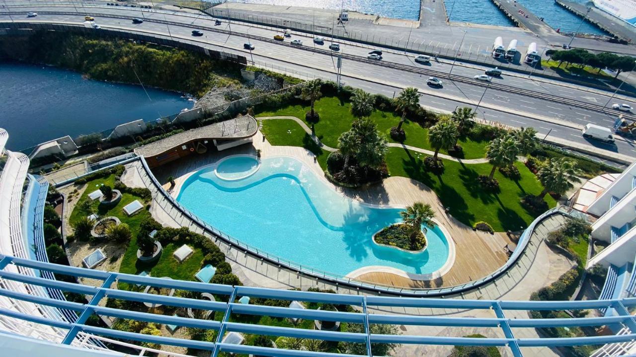 Lux 2 Room Suite Apartment With Seaview In Center - Istanbul — Photos 1